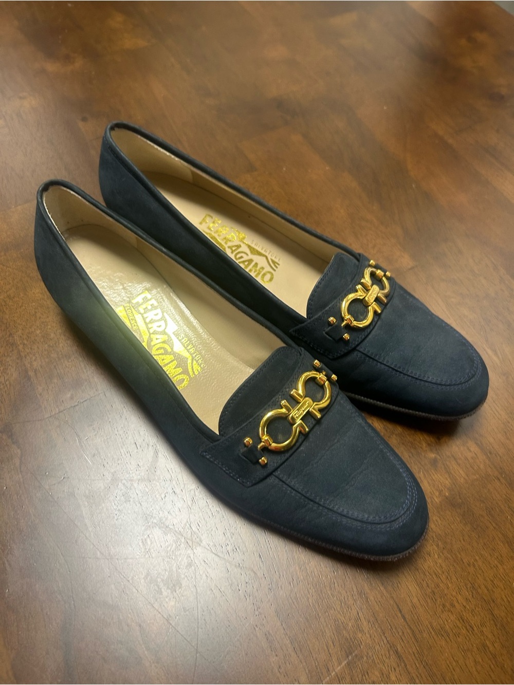 Ferragamo Babs Suede Loafer in Navy Blue with Gancini Gold Hardware Size 8 AA